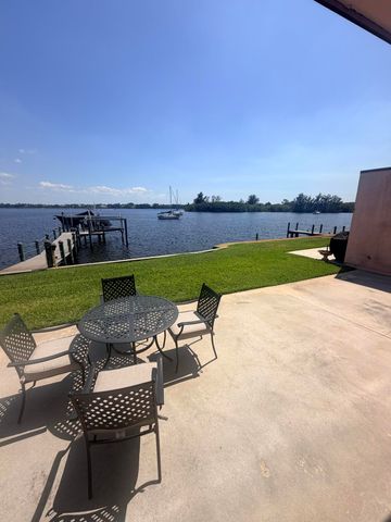 3312 SE Morningside Blvd, Port St Lucie, FL 34952