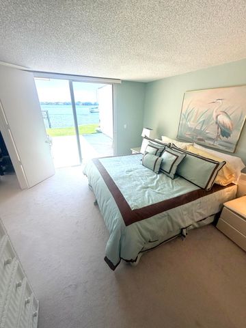 3312 SE Morningside Blvd, Port St Lucie, FL 34952