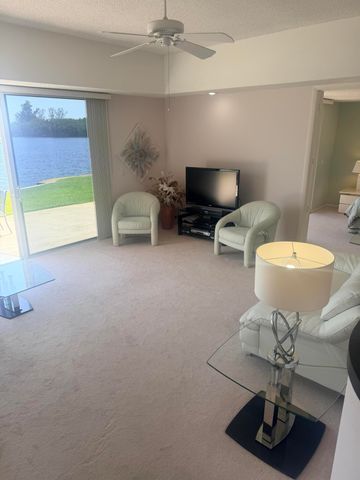 3312 SE Morningside Blvd, Port St Lucie, FL 34952