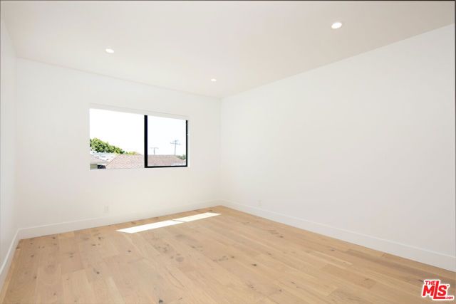 2811 3rd Street 8, Santa Monica, CA 90405