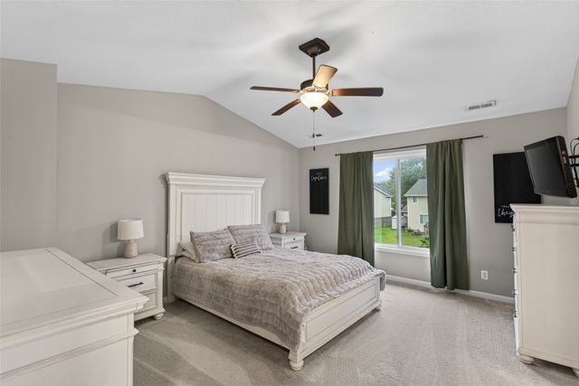 240 SE Dorr Court, Pleasant Hill, IA 50327
