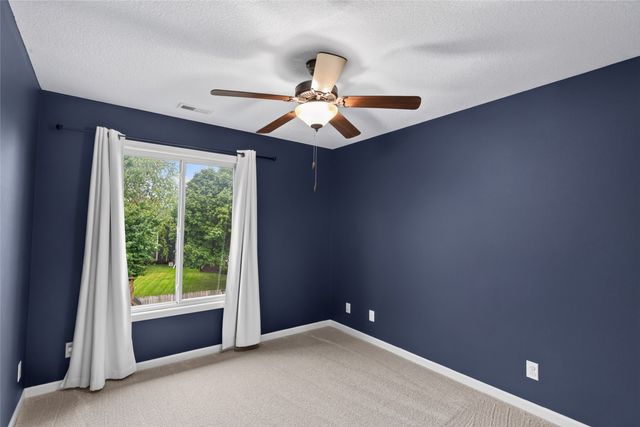 240 SE Dorr Court, Pleasant Hill, IA 50327