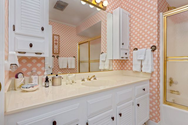 119 W Country Club Drive, Destin, FL 32541