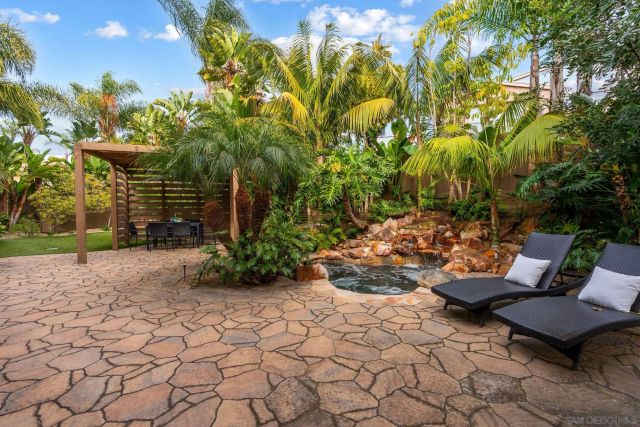 817 Dolphin, Encinitas, CA 92024