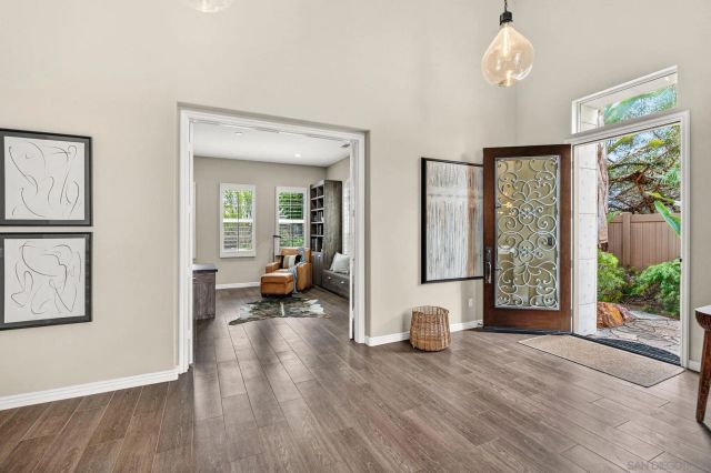 817 Dolphin, Encinitas, CA 92024