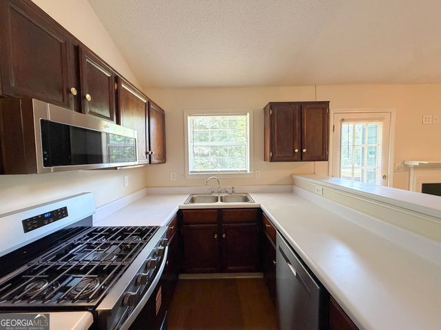 20 Red Mill Court, Stockbridge, GA 30281