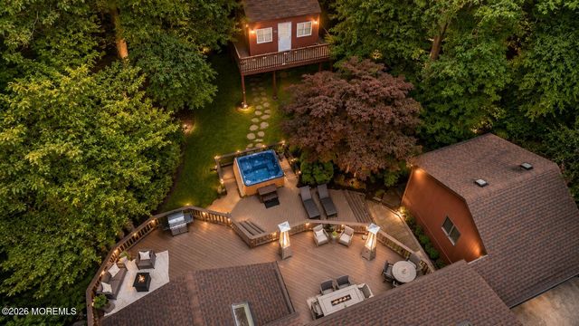 55 Telegraph Hill Road, Holmdel, NJ 07733