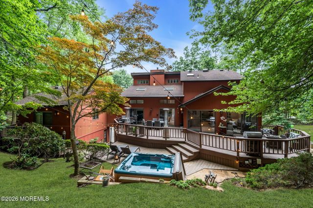 55 Telegraph Hill Road, Holmdel, NJ 07733