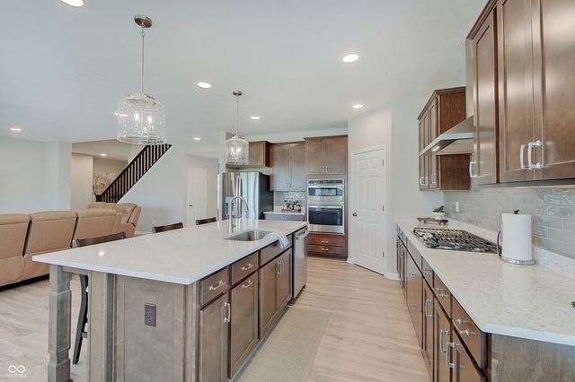 4068 Berry Chase Boulevard, Greenwood, IN 46143