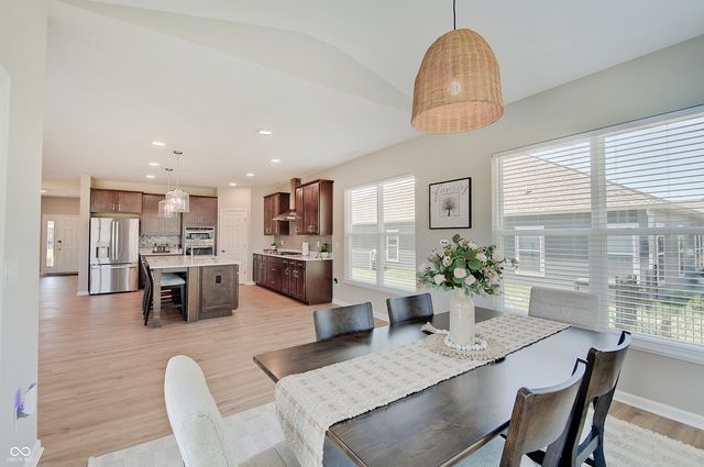 4068 Berry Chase Boulevard, Greenwood, IN 46143