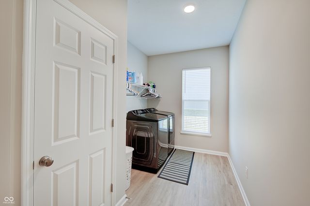 4068 Berry Chase Boulevard, Greenwood, IN 46143