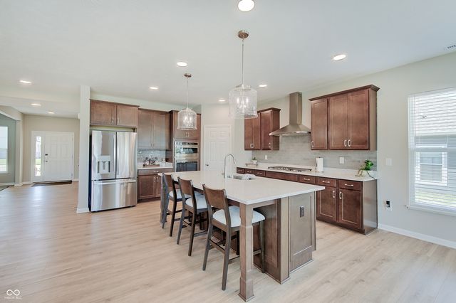 4068 Berry Chase Boulevard, Greenwood, IN 46143