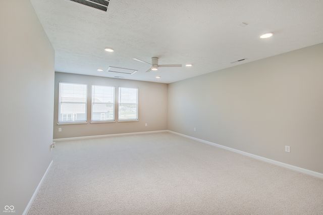 4068 Berry Chase Boulevard, Greenwood, IN 46143