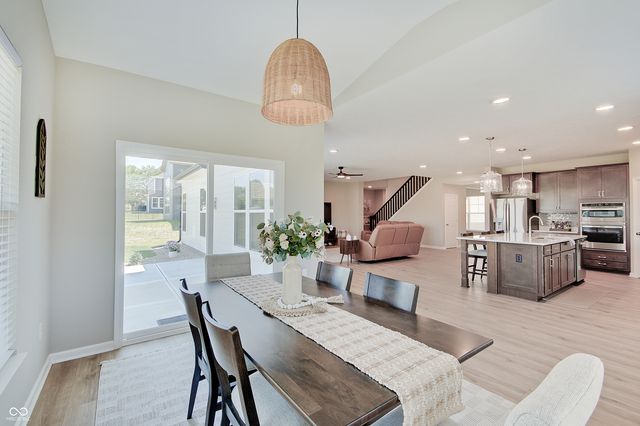 4068 Berry Chase Boulevard, Greenwood, IN 46143