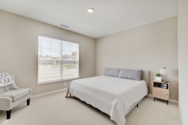 4068 Berry Chase Boulevard, Greenwood, IN 46143