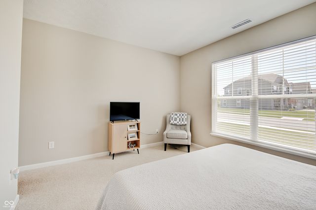 4068 Berry Chase Boulevard, Greenwood, IN 46143