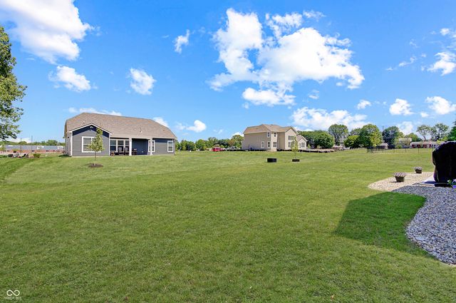 4068 Berry Chase Boulevard, Greenwood, IN 46143