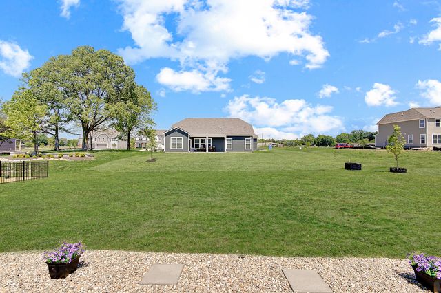 4068 Berry Chase Boulevard, Greenwood, IN 46143