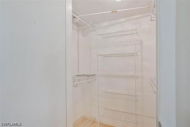 4318 27th CT SW 101, Naples, FL 34116