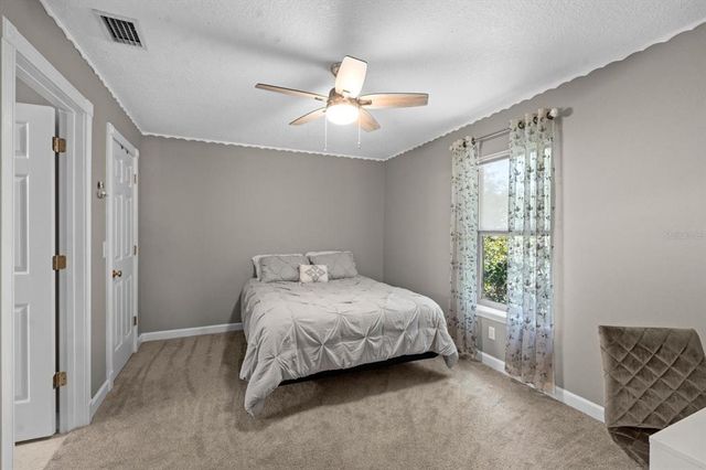 305 COUNTRY CIRCLE DRIVE E, Port Orange, FL 32128