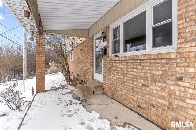 337 S Durkin Drive, Springfield, IL 62704