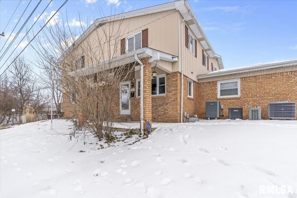 337 S Durkin Drive, Springfield, IL 62704