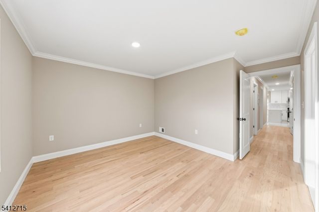 840 Martin St, Elizabeth City, NJ 07201