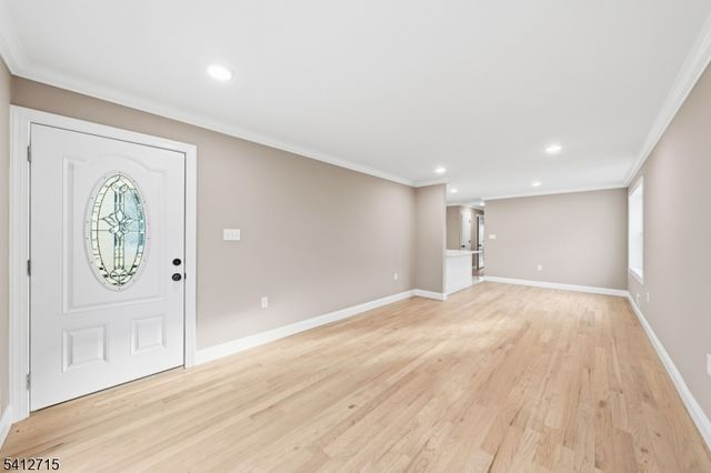 840 Martin St, Elizabeth City, NJ 07201