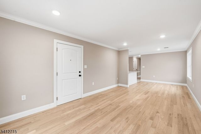 840 Martin St, Elizabeth City, NJ 07201