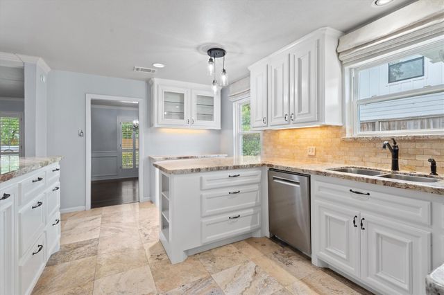 1328 Bingle Road, Houston, TX 77055