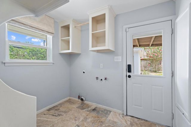 1328 Bingle Road, Houston, TX 77055