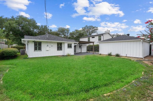 1328 Bingle Road, Houston, TX 77055