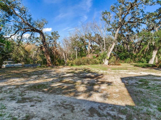 1214 E PARK CIRCLE, Tampa, FL 33604