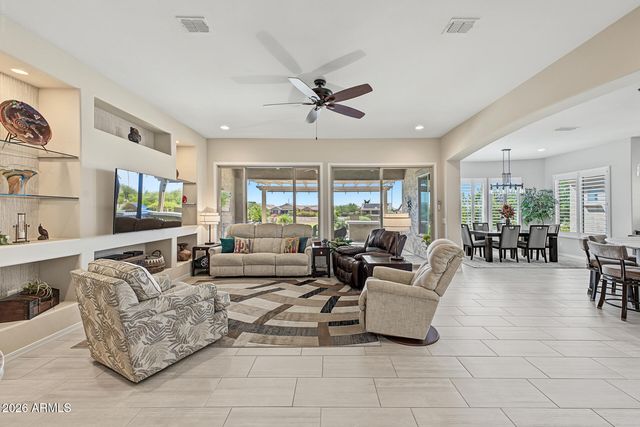 5935 W CACTUS WREN Way, Florence, AZ 85132