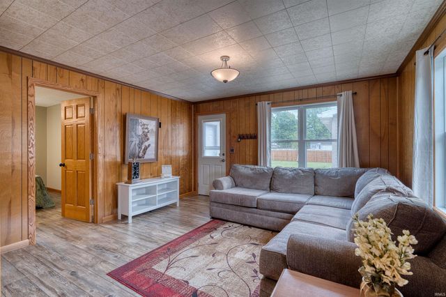 2012 Shelby Avenue, Evansville, IN 47714