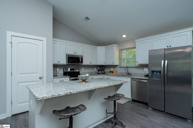 293 Cecil Drive, Waterloo, SC 29384