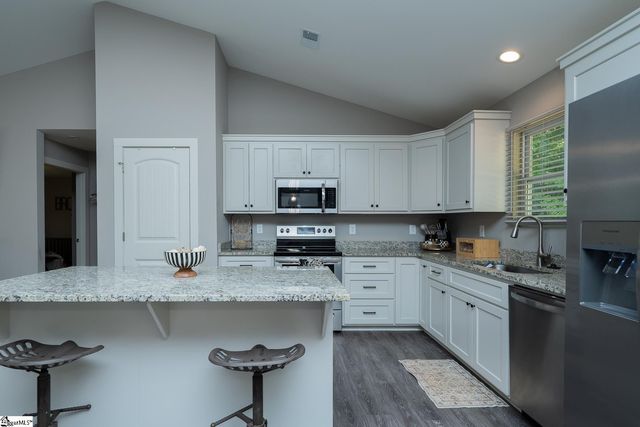 293 Cecil Drive, Waterloo, SC 29384