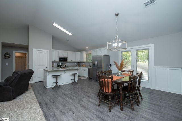 293 Cecil Drive, Waterloo, SC 29384