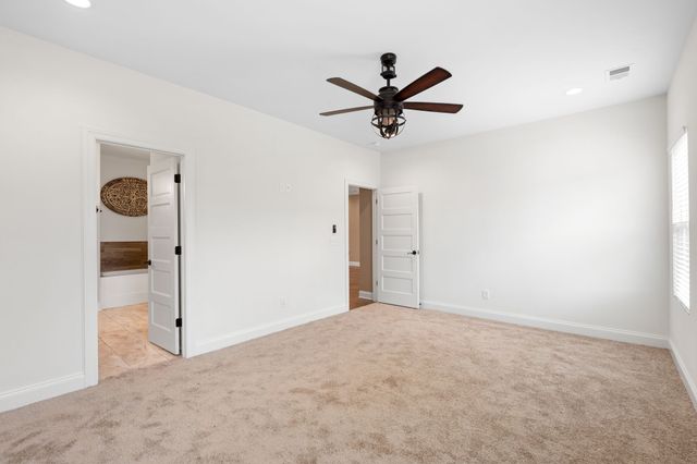 3506 Pershing Dr, Murfreesboro, TN 37129