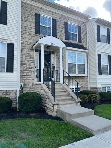 380 Oxford Oak Drive, Blacklick, OH 43004