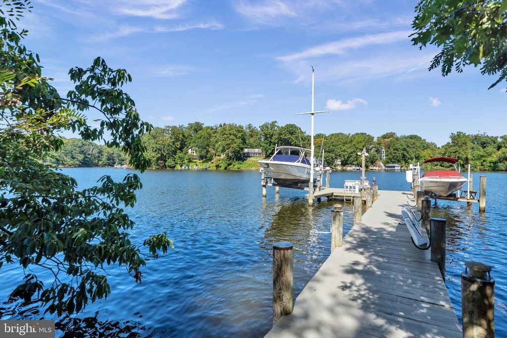 349 DEWEY DR, Annapolis, MD 21401