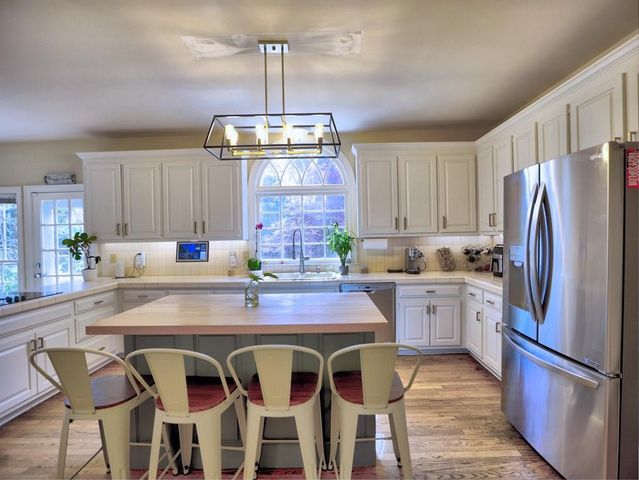 3012 Asheton NE Place, Marietta, GA 30068