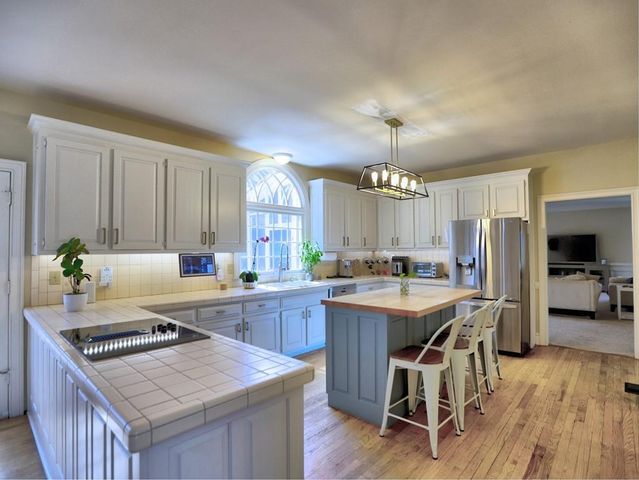 3012 Asheton NE Place, Marietta, GA 30068