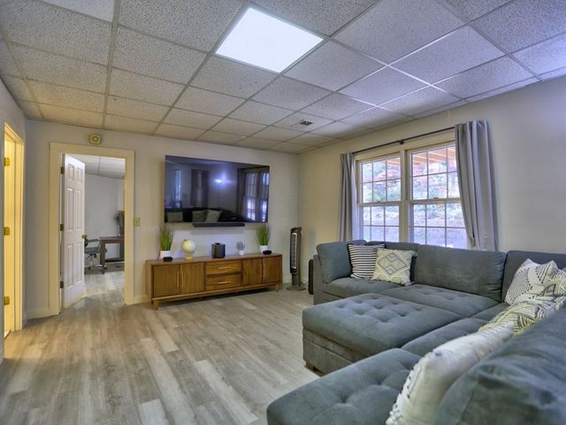 3012 Asheton NE Place, Marietta, GA 30068
