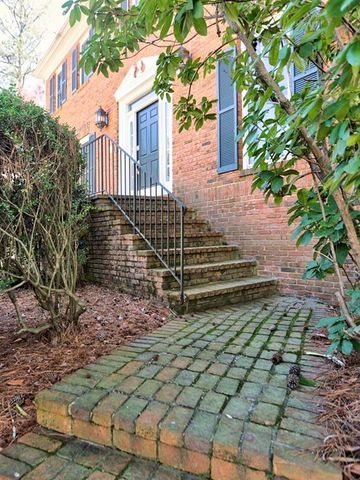 3012 Asheton NE Place, Marietta, GA 30068