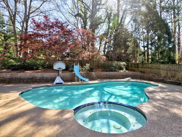 3012 Asheton NE Place, Marietta, GA 30068