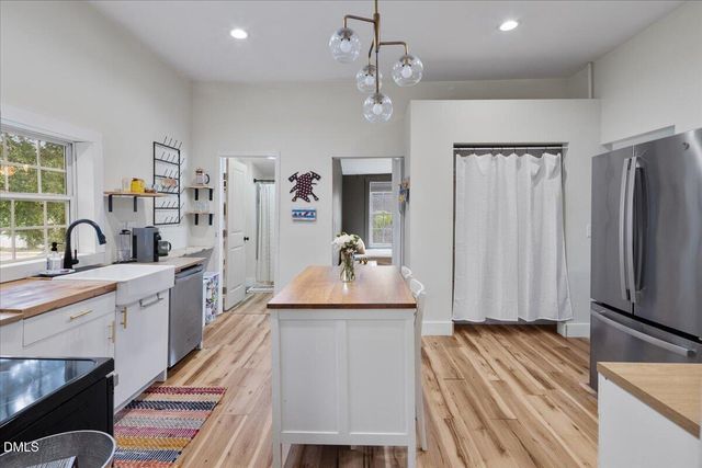 206 S Ellington Street, Clayton, NC 27520