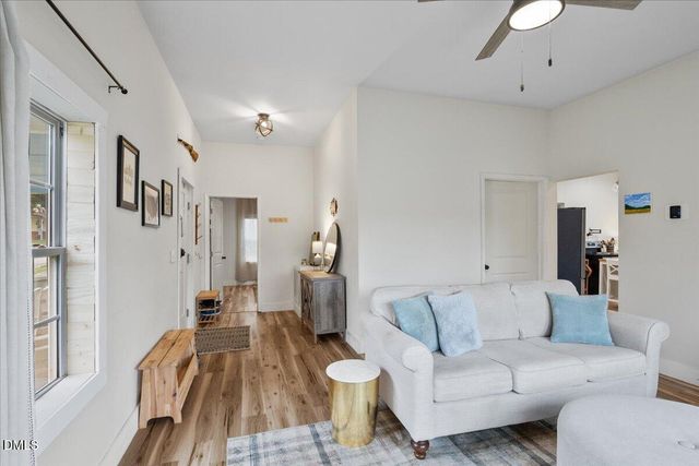 206 S Ellington Street, Clayton, NC 27520