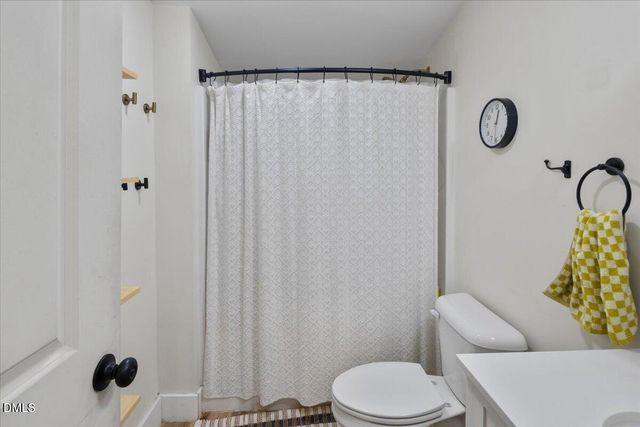 206 S Ellington Street, Clayton, NC 27520