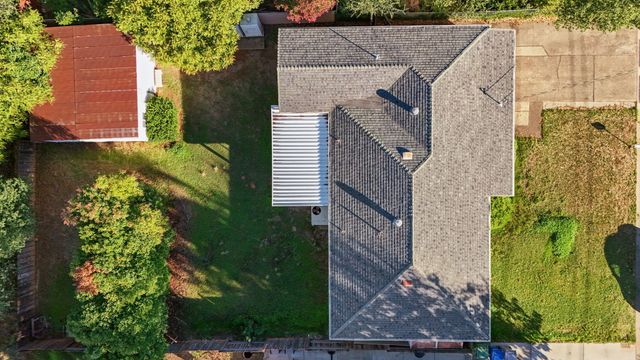 2796 Kenco Avenue, Redding, CA 96002